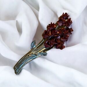 Give yourself a dozen red roses, vintage Danbury Mint